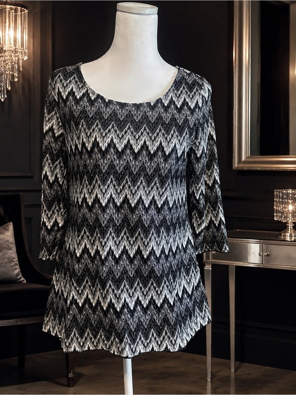 Brittany Black Metallic Chevron Tunic Top – Petite Medium